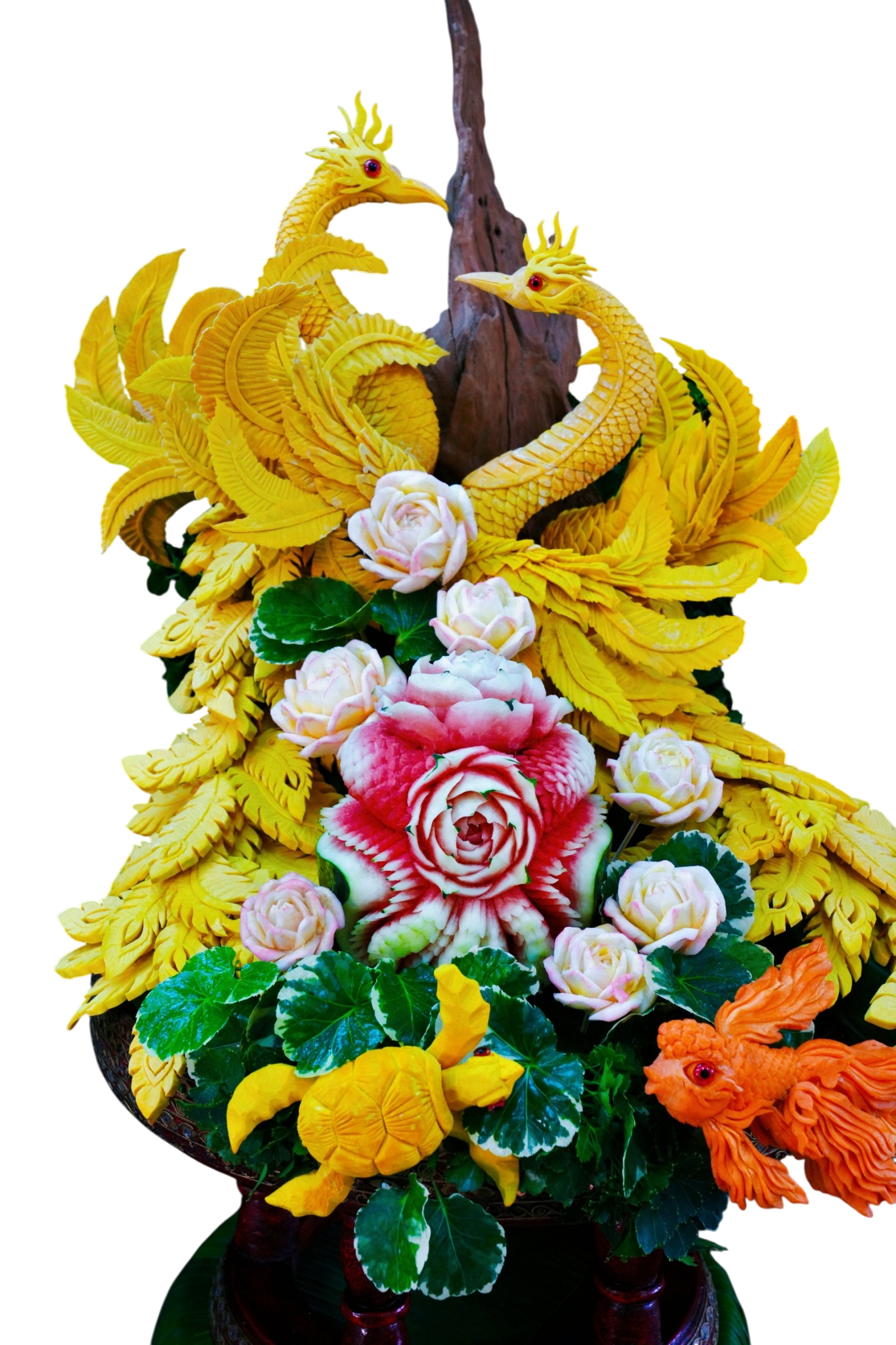 Geschnitzte Phönix- und Rosenskulptur aus Wassermelone und Kürbis